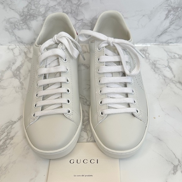 Gucci White Sneakers with Red Heel - Picture 5 of 13